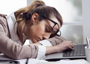 Ученые назвали способы, как можно быстро взбодриться без кофе