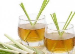 Медики рассказали, какой чай полезнее всего пить за завтраком