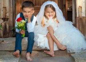 Шлюбу з 14 років в Україні не буде: скандальний законопроект вирішили змінити