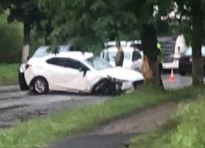 Под Киевом молния попала в автомобиль с людьми