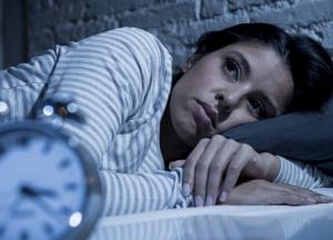 Врачи назвали продукты, которые способствуют возникновению бессонницы