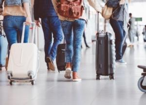 Украина с 1 апреля введет временный безвиз для туристов из Китая