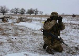 На Донбассе ранен украинский военный