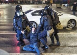 В России задержаны более двух тысяч протестующих (видео)