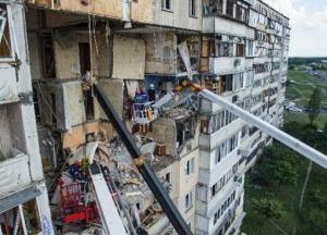 Пострадавшим от взрыва на Позняках начали выдавать квартиры
