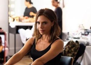 45-летняя Виктория Бекхэм показала спортивную фигуру (фото)