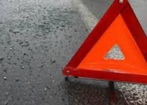 В Одесской области легковушка BMW въехала в столб, погибли два человека