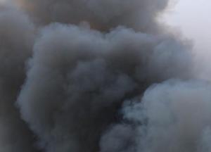 Дніпро під шахедним обстрілом: після вибуху здіймається величезний стовп диму (відео)