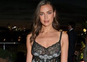 Как на самом деле выглядит фигура Ирины Шейк в бикини (фото)