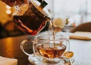 Эксперты рассказали, с чем полезно пить чай