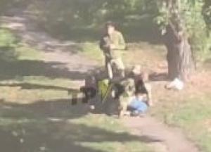 «Сокирою в голову»: у Черкасах чоловік напав на працівника ТЦК під час вручення повістки