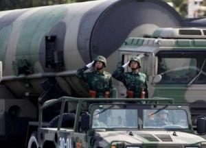 Китай таємно проводить випробовування ядерної зброї нового покоління
