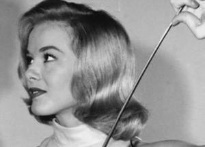 Скончалась звезда фильмов Бэтмен и Тарзан