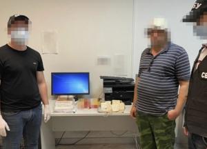 СБУ заблокировала канал контрабанды прекурсоров (фото, видео)