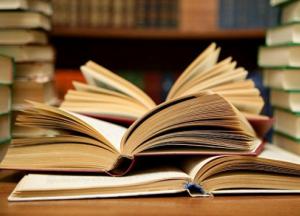 Сенцов, Нарния и комиксы: Кабмин одобрил список книг для госзакупки и передачи в библиотеки