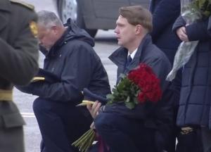 Кортеж с погибшими в Иране прибыл к терминалу