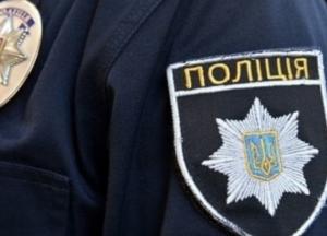 На въезде в Киев водитель грузовиком наехал на патрульного во время спора 