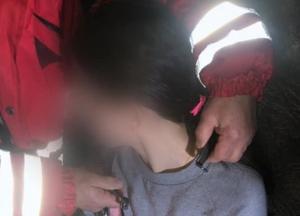 В Киеве девушка в ошейнике застряла в квест-комнате (фото)