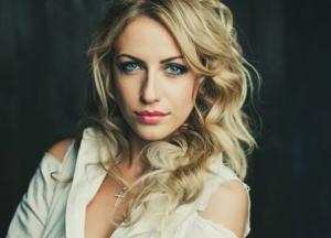 Лесю Никитюк обвинили в фотошопе 