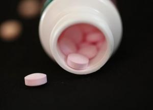 Ученые испытывают новый эффективнй препарат от COVID