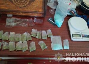 В Харькове военный торговал наркотиками (фото)