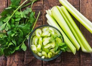 Медики назвали продукты для стабилизации кровяного давления