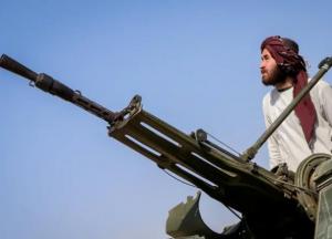 Паніка, сотні загиблих та поранених: Афганістан вдарив по ядерному об'єкту Пакистану (відео)