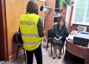 12 років тюрми за хабар у 21 000 доларів : поліція Київщини  повідомила про підозру злочинцям