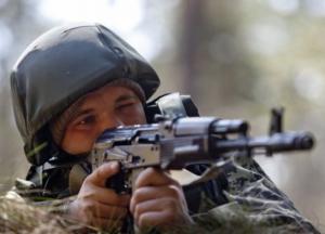 Кабмин предлагает упростить предоставление гражданства иностранным бойцам ООС