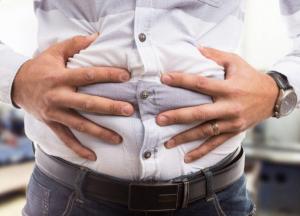 Врачи назвали продукт для быстрого устранения вздутия живота