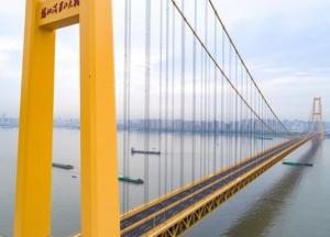 В Китае построили самый длинный в мире 2-этажный мост (фото)
