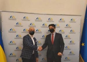 Украина и Турция готовы построить жилье для крымских татар