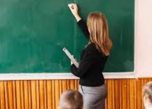 В Киеве учительница издевалась над школьницей