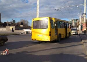 Пассажирка выпала из маршрутки в Одессе