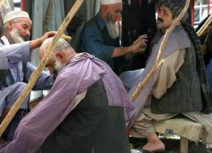 "Талибан" запретил афганцам стричь бороды