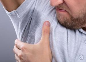 Медики рассказали, какой запах тела говорит об онкологии