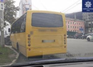 В Киеве водитель управлял маршруткой под действием наркотиков