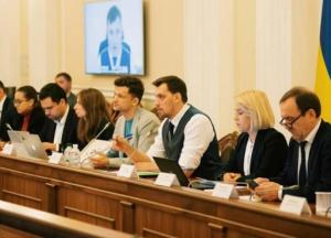 "Четкий дедлайн - до 10 декабря": премьер-министр дал поручения местным властям