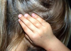 На Винниччине мужчина изнасиловал свою 12-летнюю дочь