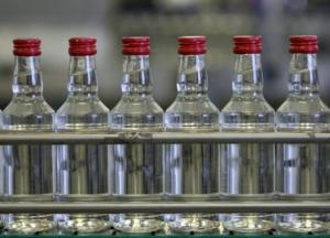 В Кабмине разработали план борьбы с нелегальным алкоголем