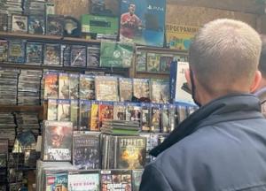 В Киеве на базаре продавали данные о 32 млн украинцев