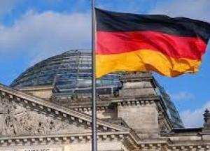В Германии предупредили о новых ограничениях для невакцинированных людей