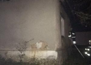 На Закарпатье при пожаре погибли бабушка с маленьким внуком