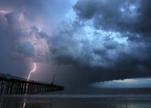 Прогноз погоды на 3 июня: синоптики предупредили о сильных ливнях со шквалами