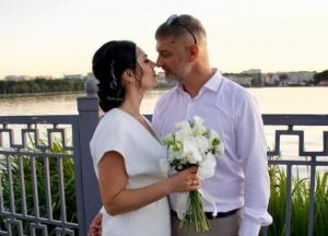 "Клявся, божився, що ніколи не одружуся": герой "Азовсталі" Михайло Діанов показав фото зі свого весілля