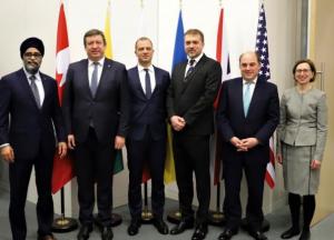 В Брюсселі за участю Міністра оборони України відбулася зустріч у форматі «QUINT»