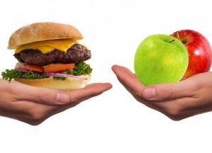 Диетолог назвал вредные для организма продукты