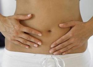 Медики рассказали, как избавиться от отечности 