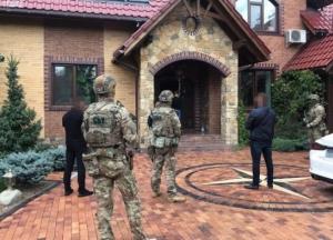 Суд избрал меру пресечения двум фигурантам дела о B2B Jewelry