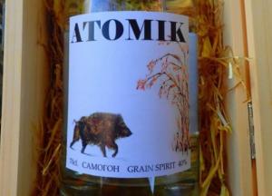 Водка из Чернобыля: в Британии представили первую бутылку "Аtomik" (фото)